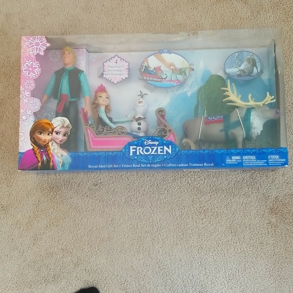Disney Frozen gift set Collector's Item! - Picture 1 of 5
